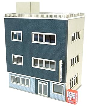 Amazon | さんけい なつかしのジオラマシリーズ 1/150 ビルE